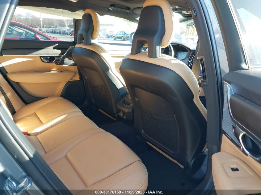 2018 VOLVO V90 CROSS COUNTRY T6 YV4A22NL0J1024885
