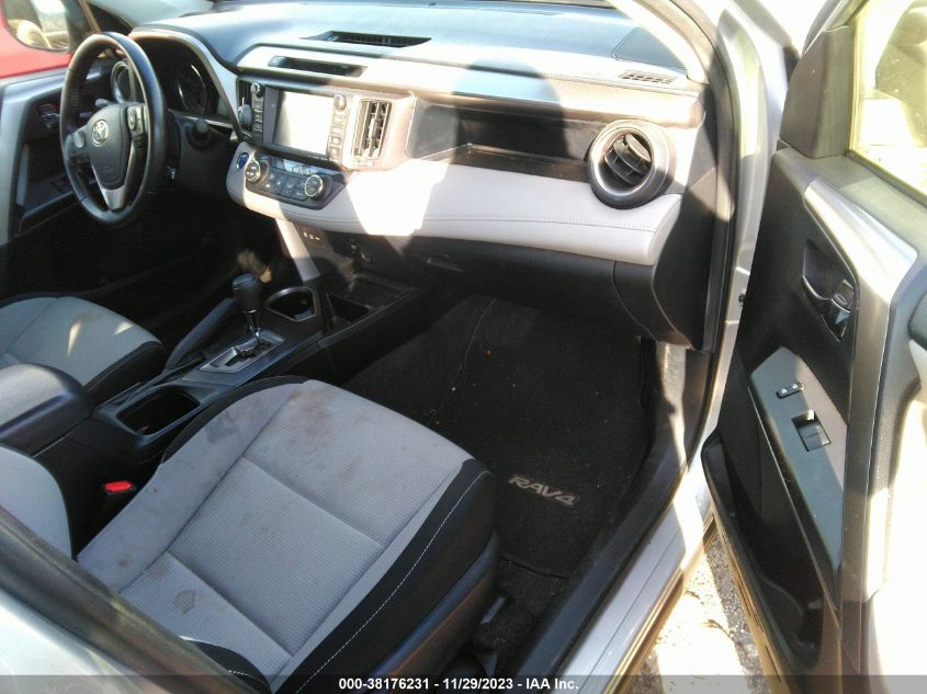 2016 TOYOTA RAV4 HYBRID XLE - JTMRJREV8GD032906