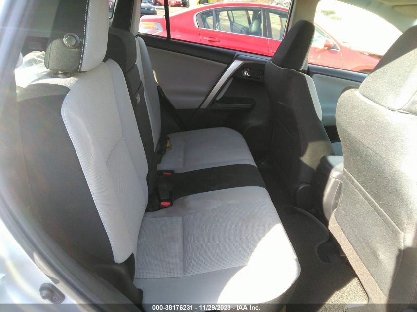 2016 TOYOTA RAV4 HYBRID XLE - JTMRJREV8GD032906