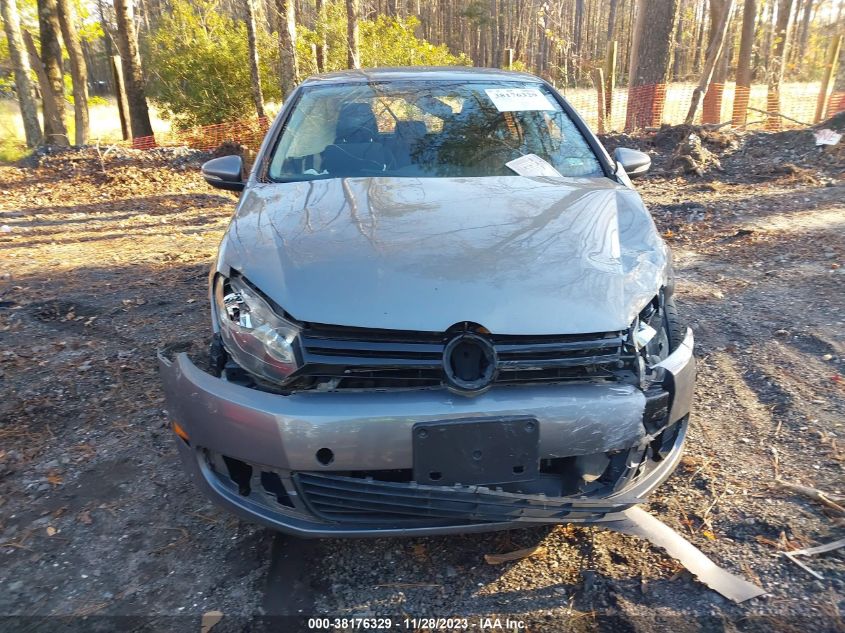 2014 VOLKSWAGEN GOLF 2.5L - WVWDB7AJ3EW003054