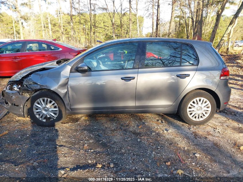 2014 VOLKSWAGEN GOLF 2.5L - WVWDB7AJ3EW003054