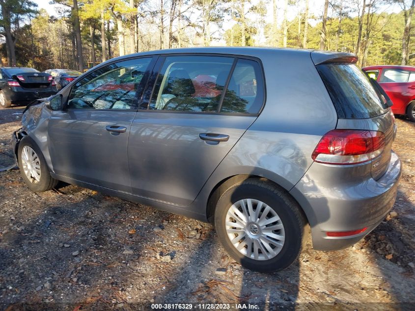 2014 VOLKSWAGEN GOLF 2.5L - WVWDB7AJ3EW003054