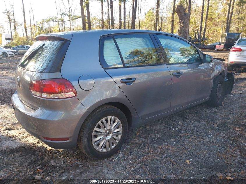 2014 VOLKSWAGEN GOLF 2.5L - WVWDB7AJ3EW003054