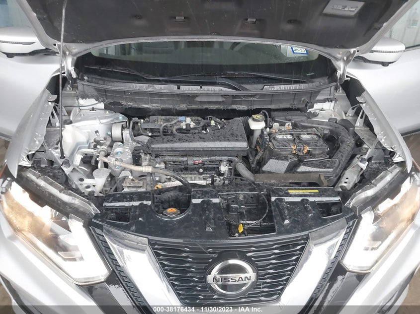 VIN JN8AT2MT4JW466660 2018 NISSAN ROGUE SL