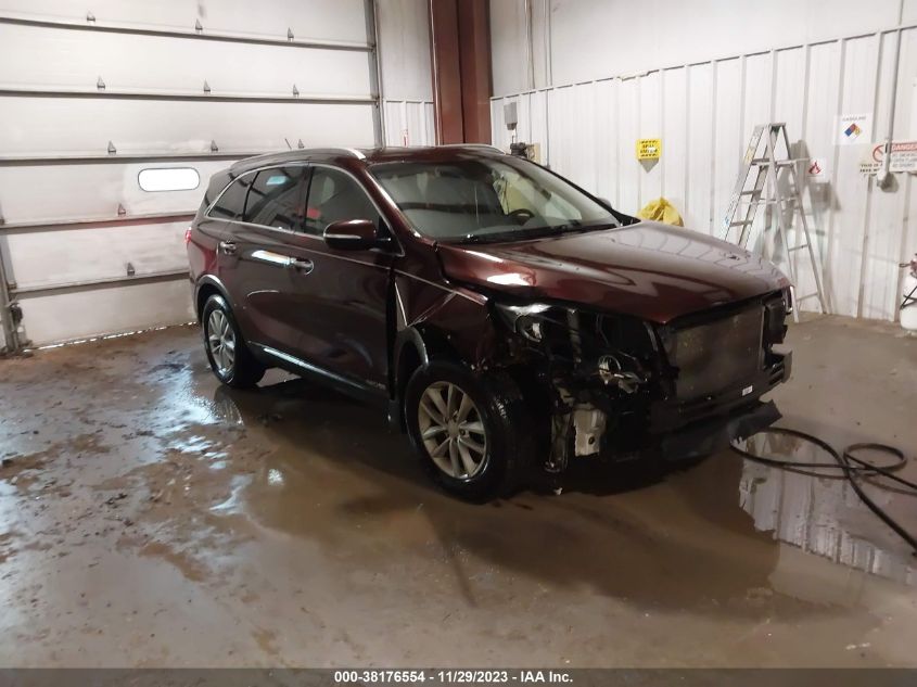 2017 KIA SORENTO 3.3L LX - 5XYPGDA52HG330126