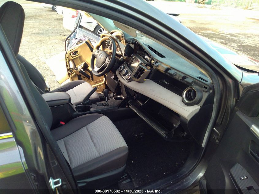 2013 TOYOTA RAV4 LE - JTMBFREV2D5011817