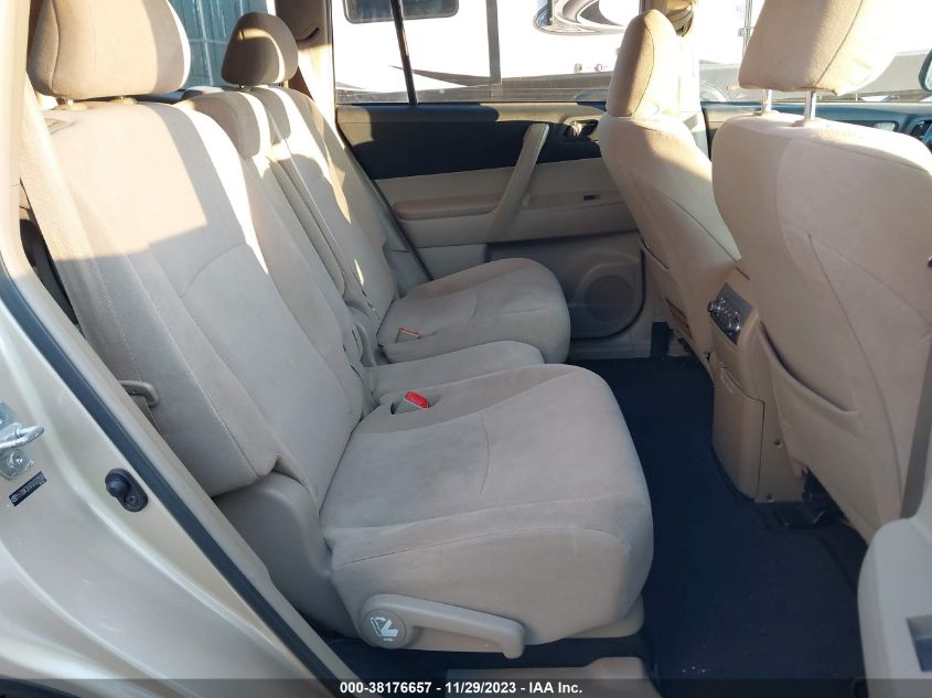 2013 TOYOTA HIGHLANDER PLUS/SE - 5TDBK3EH7DS237526