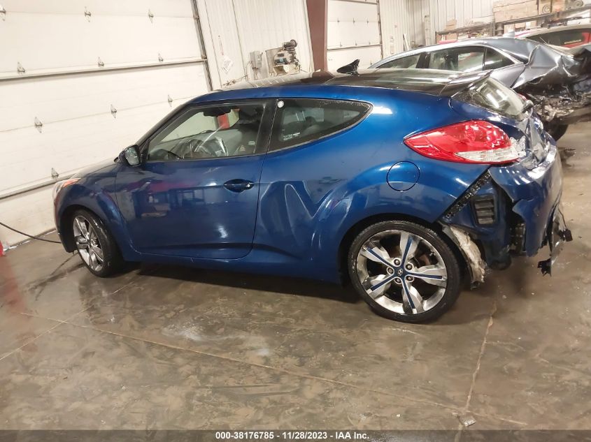 2017 HYUNDAI VELOSTER VALUE EDITION - KMHTC6AD3HU323032
