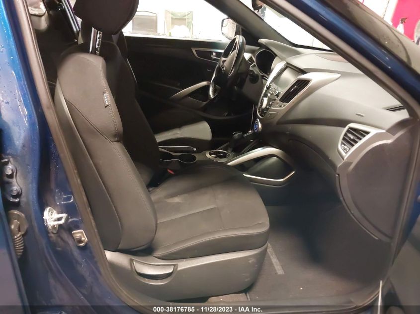 2017 HYUNDAI VELOSTER VALUE EDITION - KMHTC6AD3HU323032