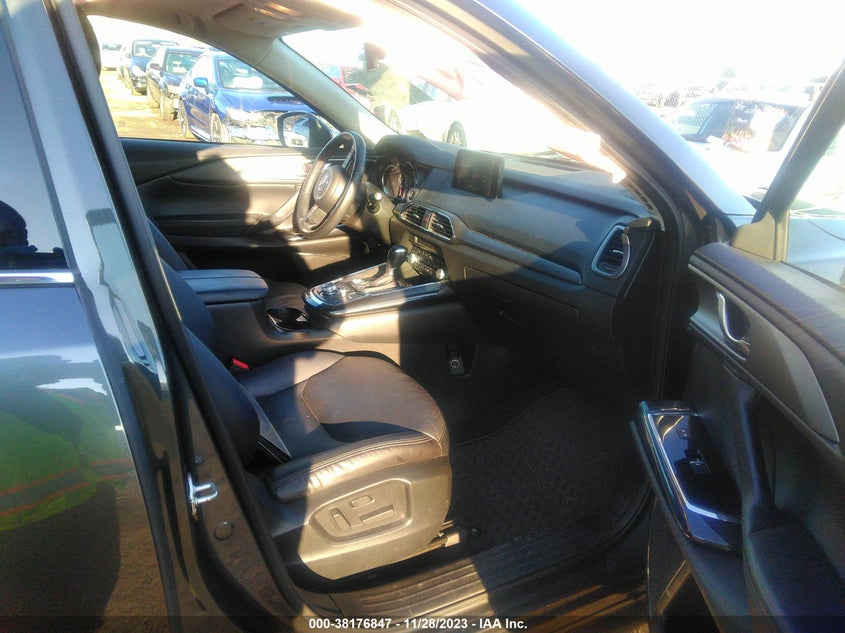 VIN JM3TCBCY8K0334336 2019 MAZDA CX-9 TOURING