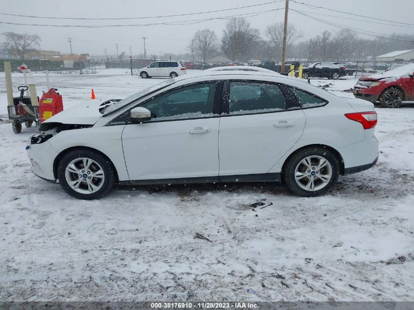 2014 FORD FOCUS SE - 1FADP3F24EL161034