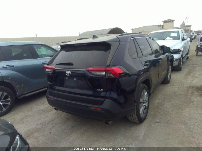 2021 TOYOTA RAV4 XLE PREMIUM - JTMC1RFVXMD522831