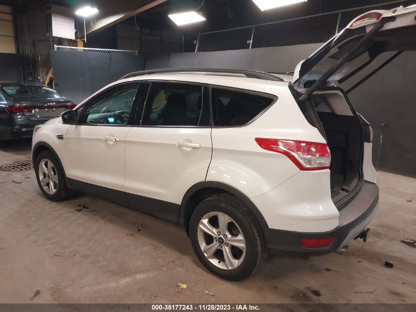 2015 FORD ESCAPE SE - 1FMCU0GX2FUA04004