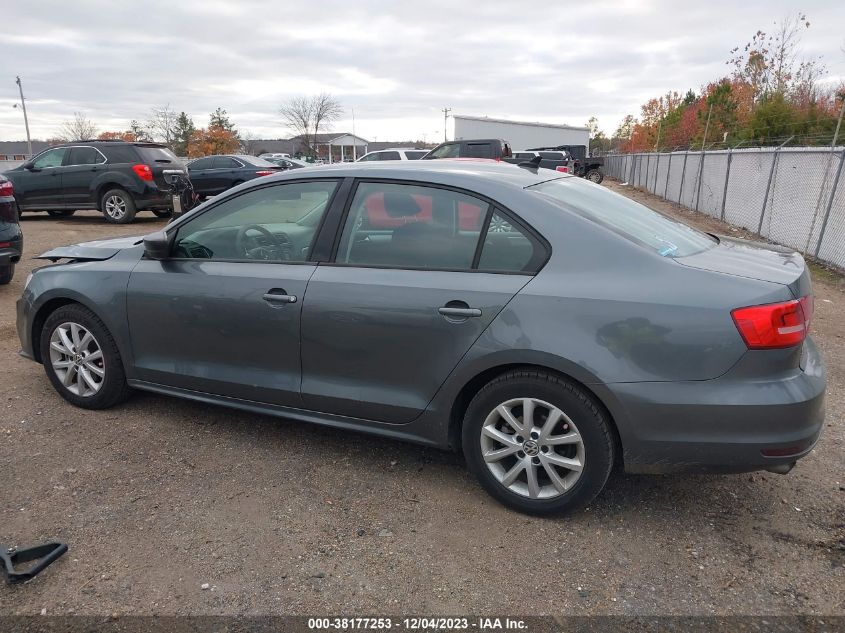2015 VOLKSWAGEN JETTA 1.8T SE - 3VWD17AJ7FM268433