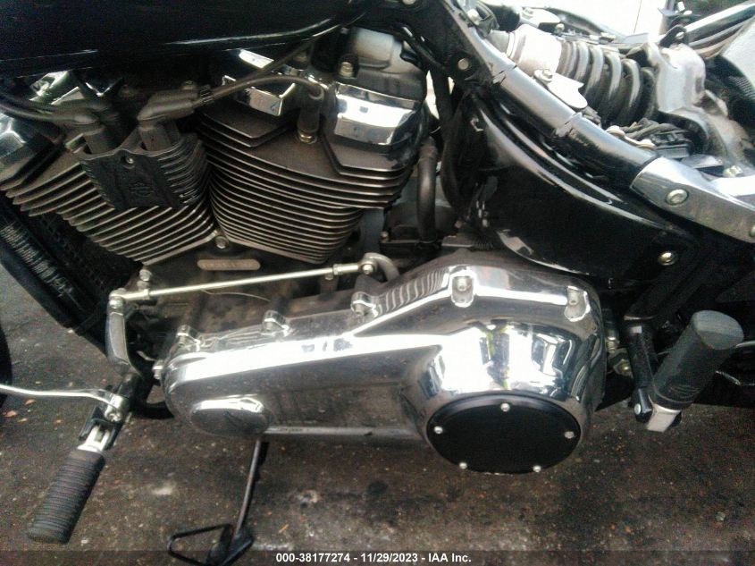 2019 HARLEY-DAVIDSON FLSB - 1HD1YMJ62KB060326