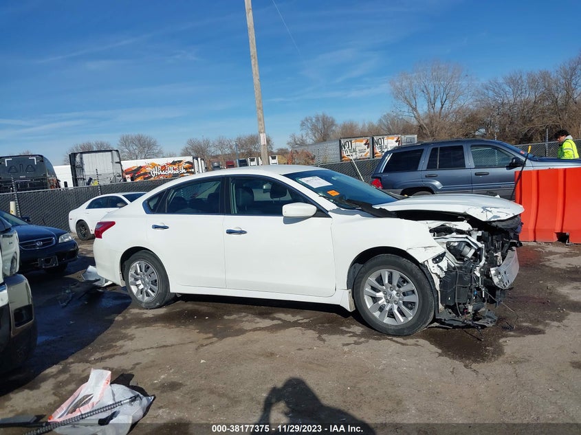 VIN 1N4AL3AP3JC294430 2018 NISSAN ALTIMA 2.5 S