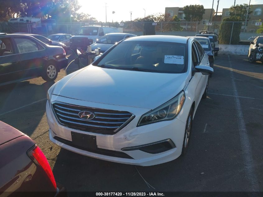 2016 HYUNDAI SONATA SE - 5NPE24AF3GH403431