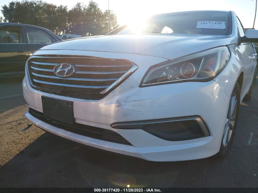 2016 HYUNDAI SONATA SE - 5NPE24AF3GH403431