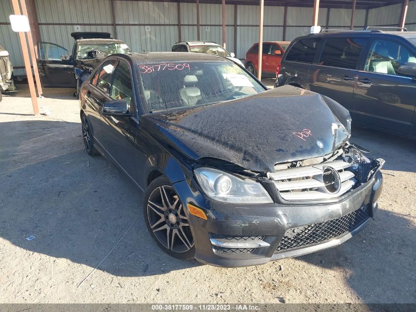2013 MERCEDES-BENZ C 250 SPORT/LUXURY - WDDGF4HB3DR266078