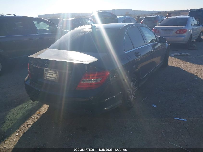 2013 MERCEDES-BENZ C 250 SPORT/LUXURY - WDDGF4HB3DR266078