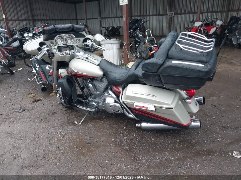 2006 HARLEY-DAVIDSON FLHTCUSE - 1HD1PRE136Y953476