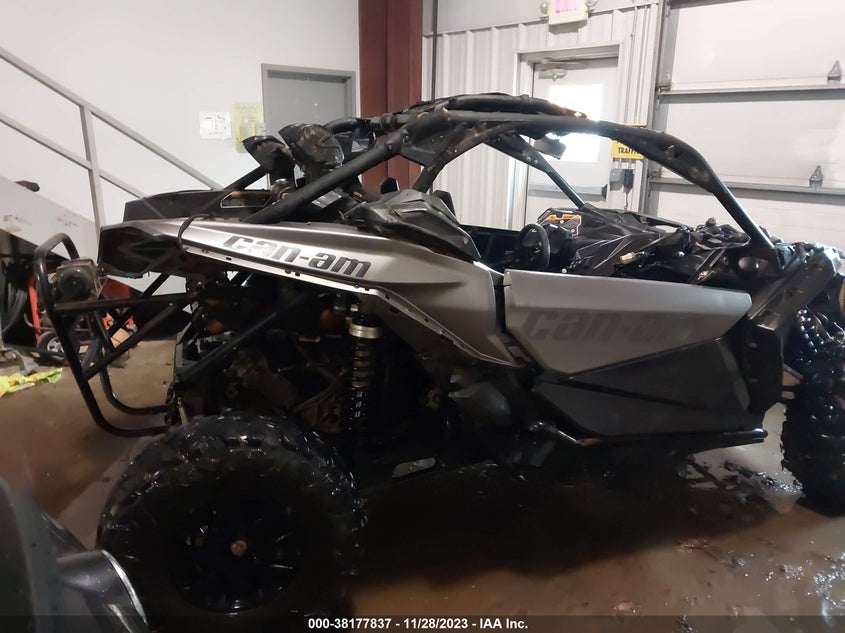 VIN 3JBVDAW44JK000171 2018 CAN-AM MAVERICK X3 X DS TURBO R