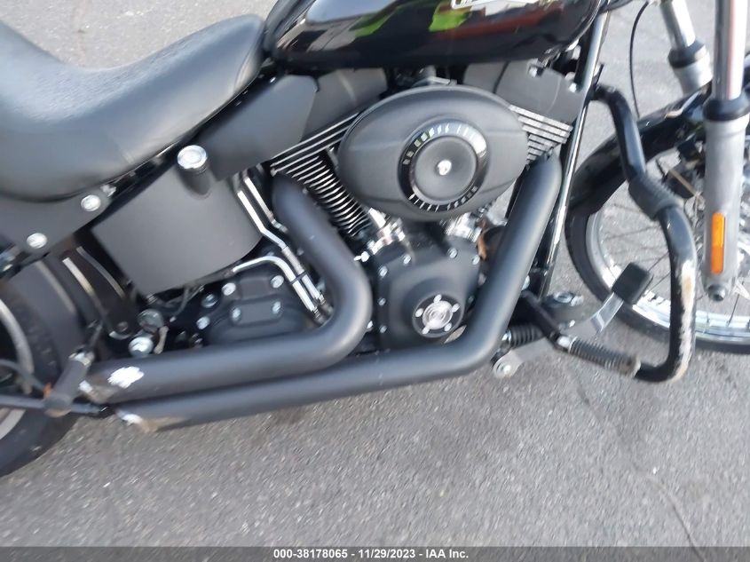 2009 HARLEY-DAVIDSON FXSTB - 1HD1JA5189Y022088