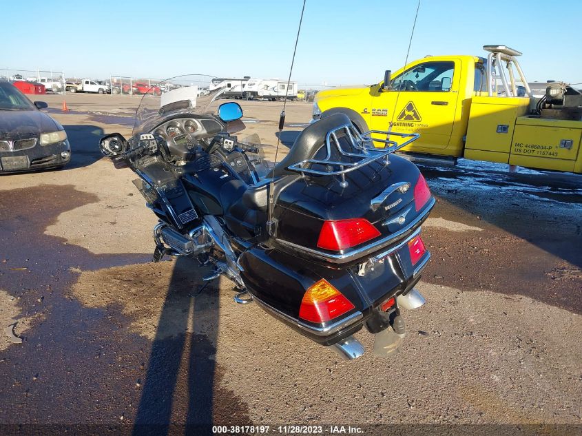 2001 HONDA GL1800 1HFSC47021A004128