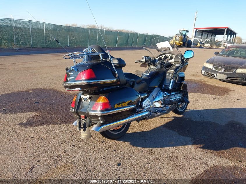 2001 HONDA GL1800 1HFSC47021A004128