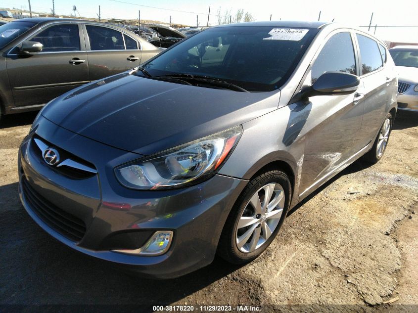 2013 HYUNDAI ACCENT SE - KMHCU5AE5DU132593