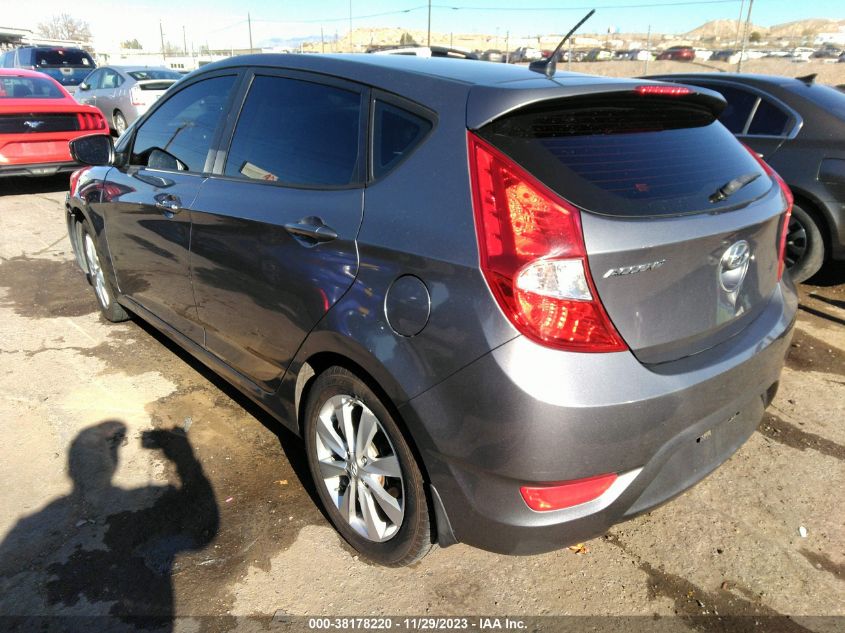 2013 HYUNDAI ACCENT SE - KMHCU5AE5DU132593
