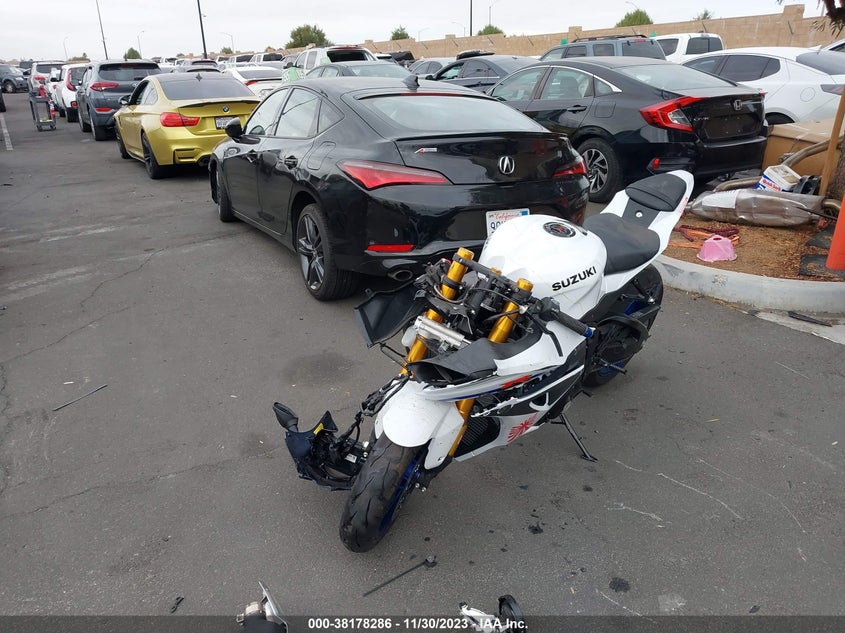 VIN JS1DM11M4P7100093 2023 SUZUKI GSX-R1000 R