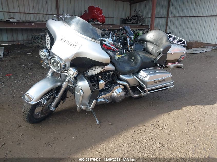 2003 HARLEY-DAVIDSON FLHTCUI ANNIVERSARY 1HD1FCW443Y608302