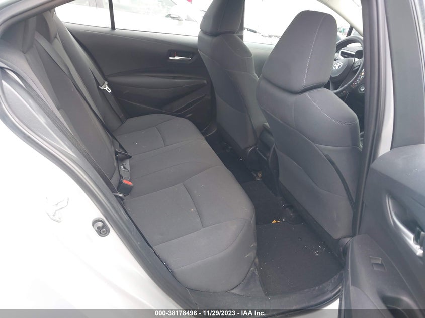 VIN 5YFEPRAE7LP044670 2020 TOYOTA COROLLA LE