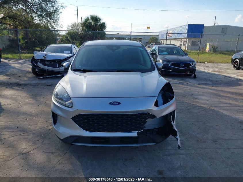 2020 FORD ESCAPE SE - 1FMCU9G64LUA29557
