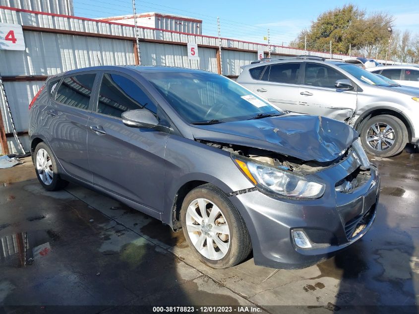 2013 HYUNDAI ACCENT SE - KMHCU5AE4DU065873