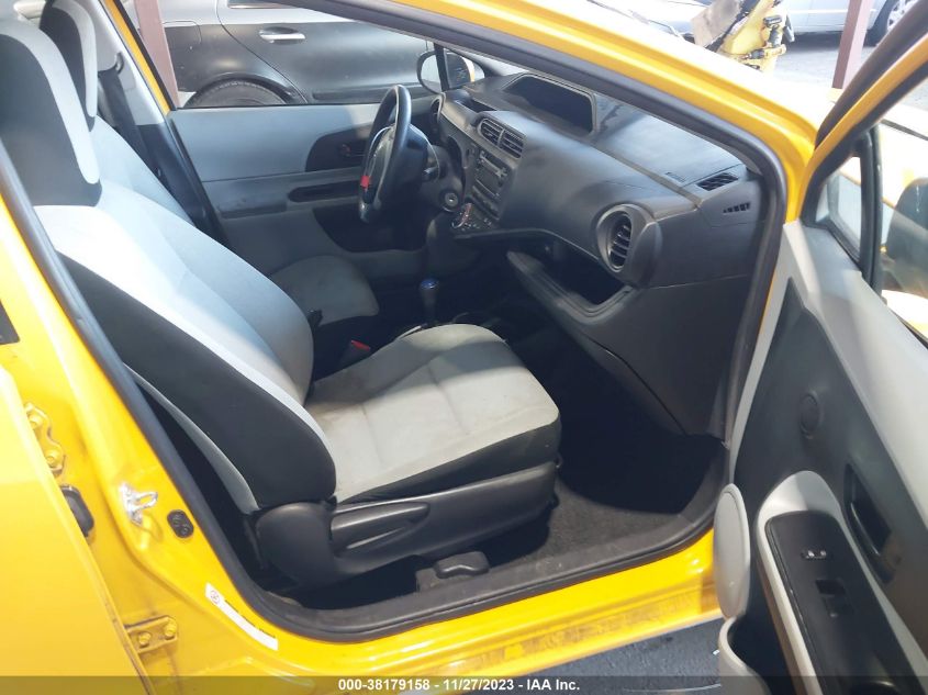 2014 TOYOTA PRIUS C - JTDKDTB37E1081697