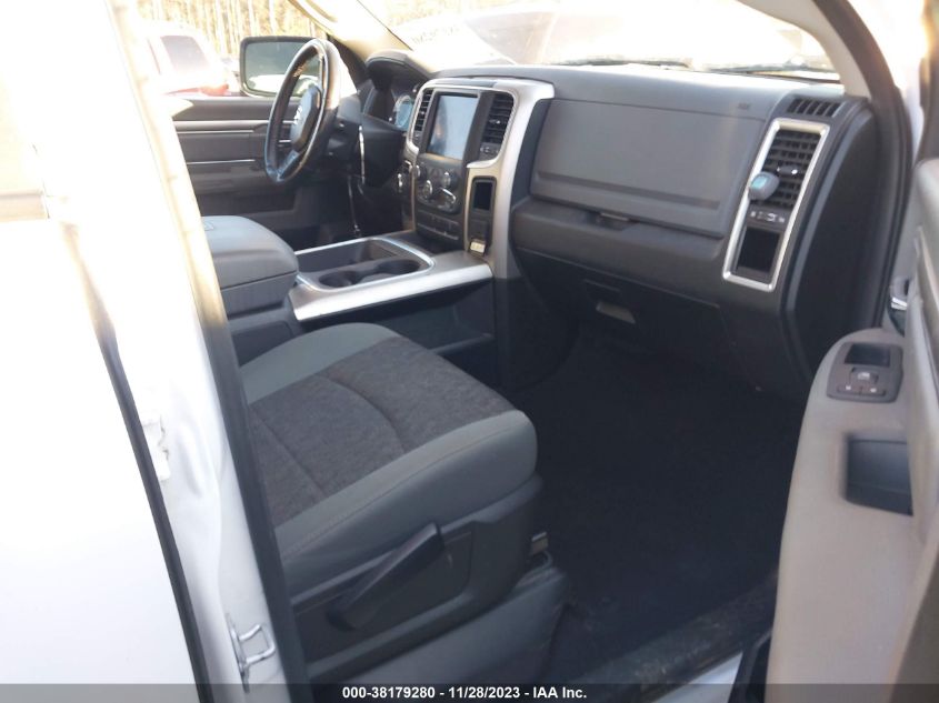 2020 RAM 1500 CLASSIC SLT  4X2 6'4" BOX - 1C6RR6TT6LS135652