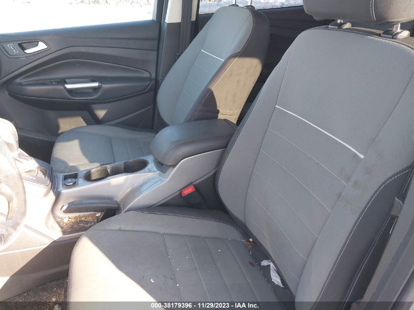 2015 FORD ESCAPE SE - 1FMCU9G93FUB82090