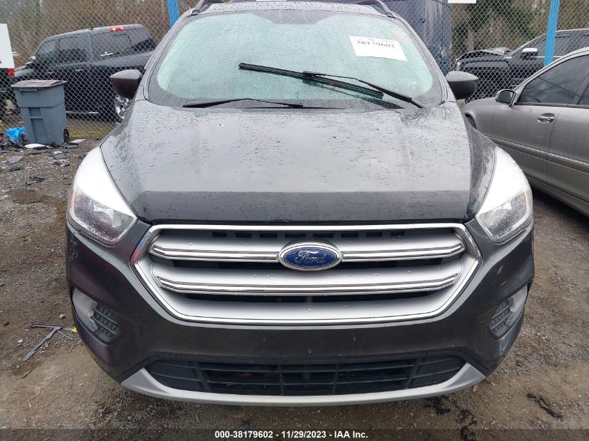 2017 FORD ESCAPE SE - 1FMCU0GD8HUC27317