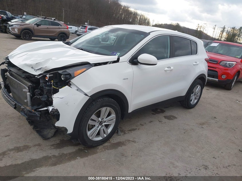 VIN KNDPMCAC5K7502428 2019 KIA SPORTAGE LX