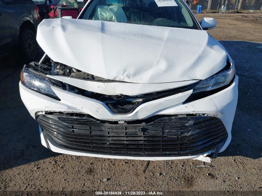 2018 TOYOTA CAMRY L/LE/XLE/SE/XSE - 4T1B11HK5JU612928