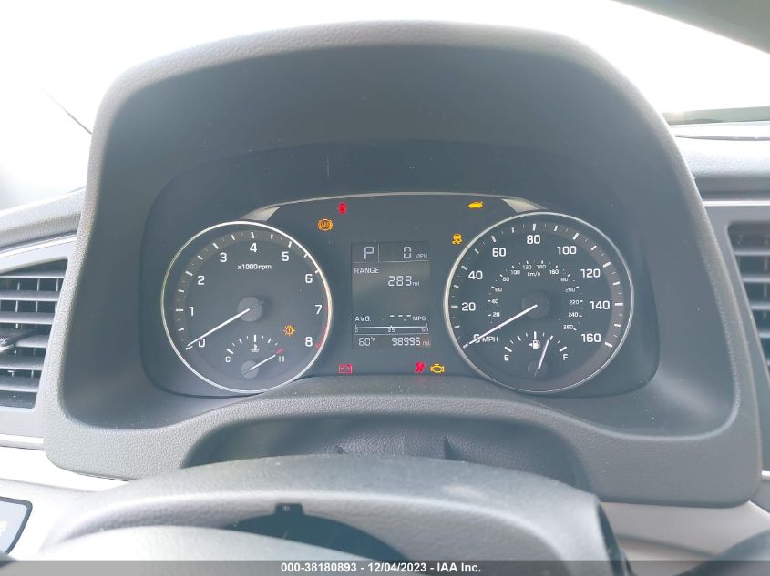 2017 HYUNDAI ELANTRA SE/VALUE/LIMITED - 5NPD84LFXHH089964