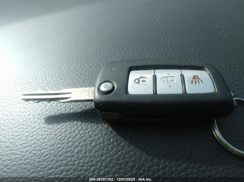 2018 NISSAN ROGUE S/SL - 5N1AT2MT8JC775878