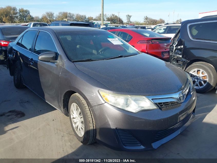 2014 TOYOTA CAMRY LE - 4T4BF1FK3ER421086
