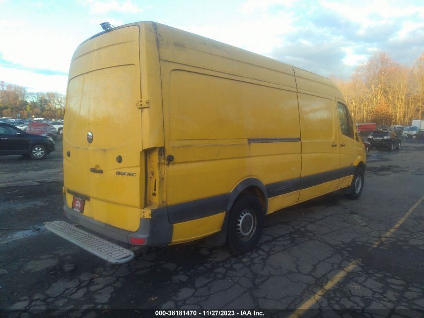 WDYPE8CB0D5776475 2013 FREIGHTLINER SPRINTER 2500photo 4