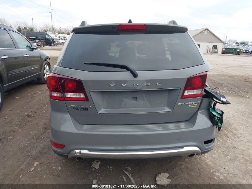2019 DODGE JOURNEY CROSSROAD - 3C4PDCGG3KT820439
