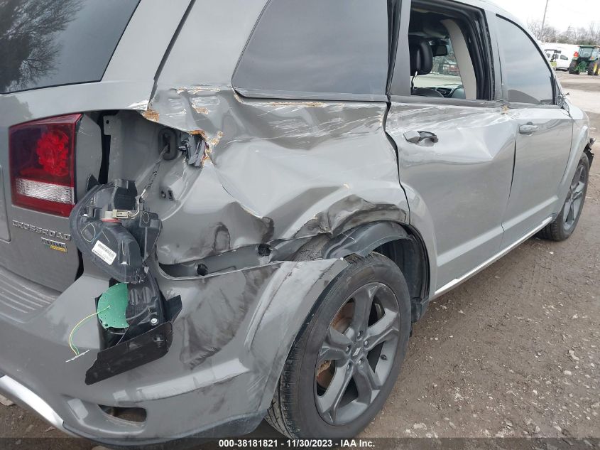 2019 DODGE JOURNEY CROSSROAD - 3C4PDCGG3KT820439