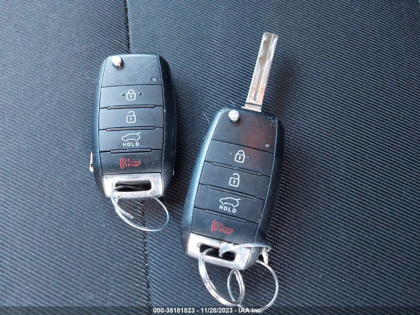 2015 KIA SOUL + - KNDJP3A54F7156845