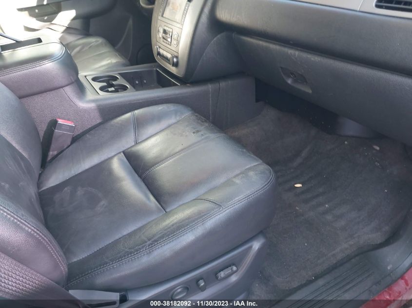 2013 CHEVROLET SUBURBAN 1500 LT 1GNSKJE70DR292546